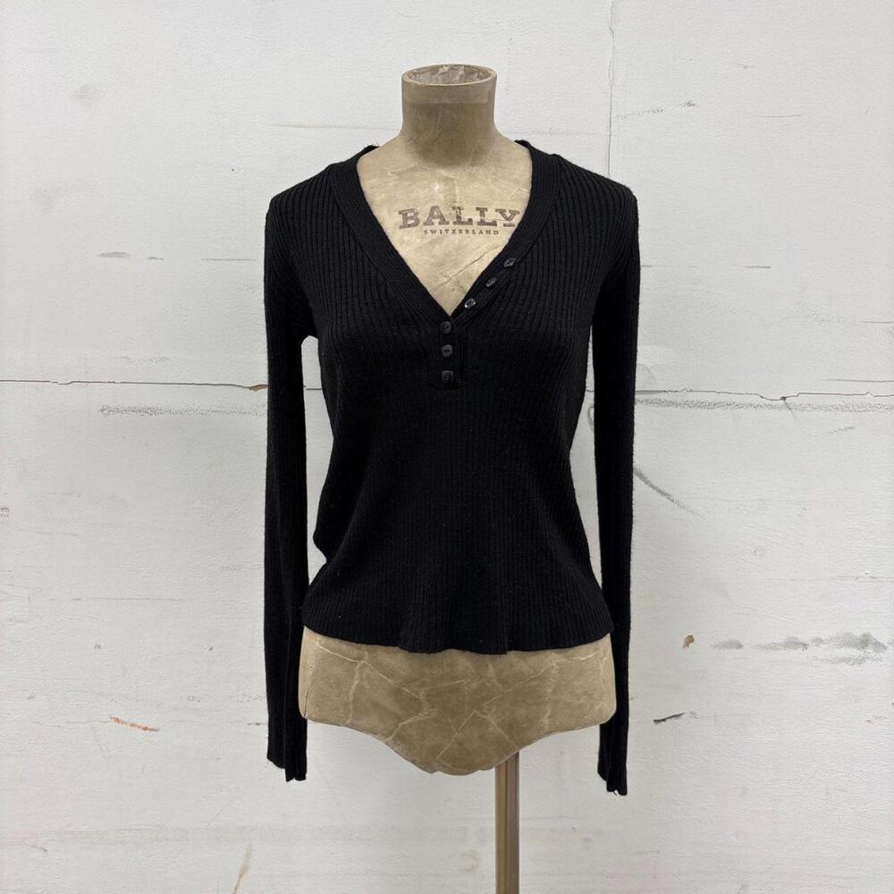 Y2K Vintage Jennyfer Ribbed Henley Knit Top